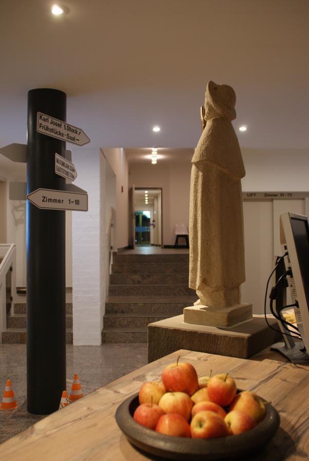 Hotel Krone-Post Werneck Exteriör bild